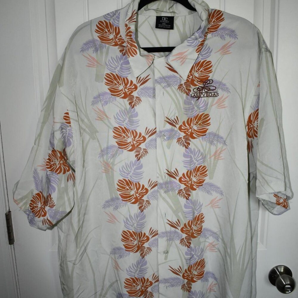 🌴 Las Vegas Resort Button-Up Shirt 🌴